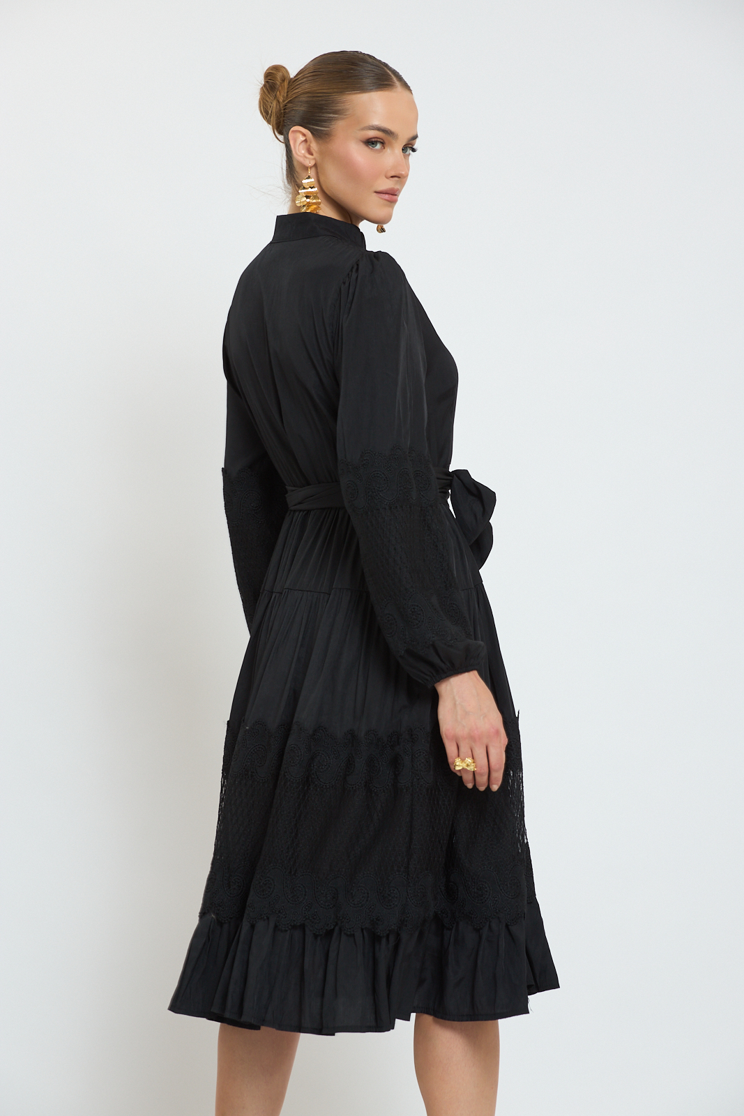 A42E5DAE-89F6-49BA-803E-38271F3FC6A4