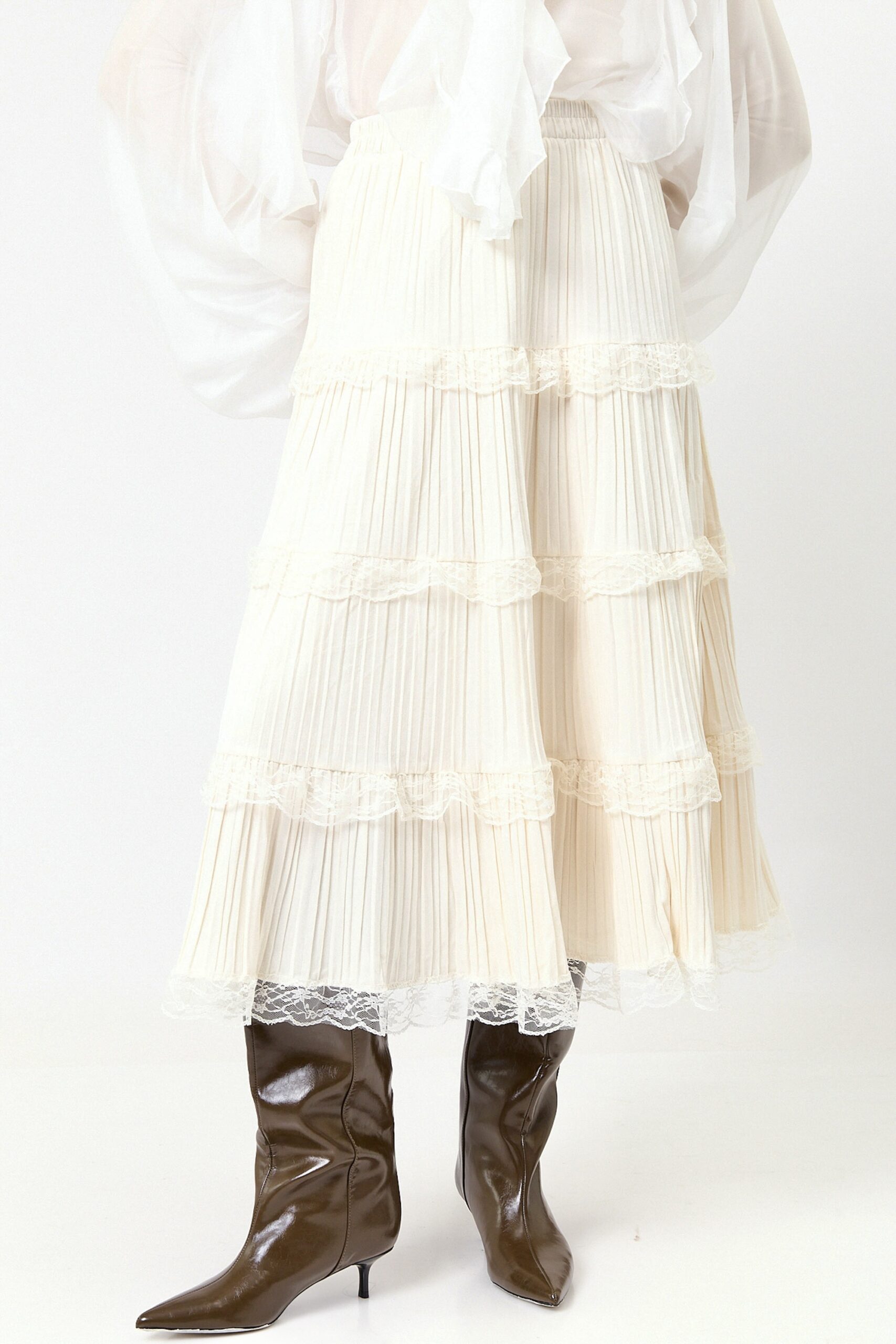 18763B22-E0B7-4A57-A1BB-234F9C007AA1