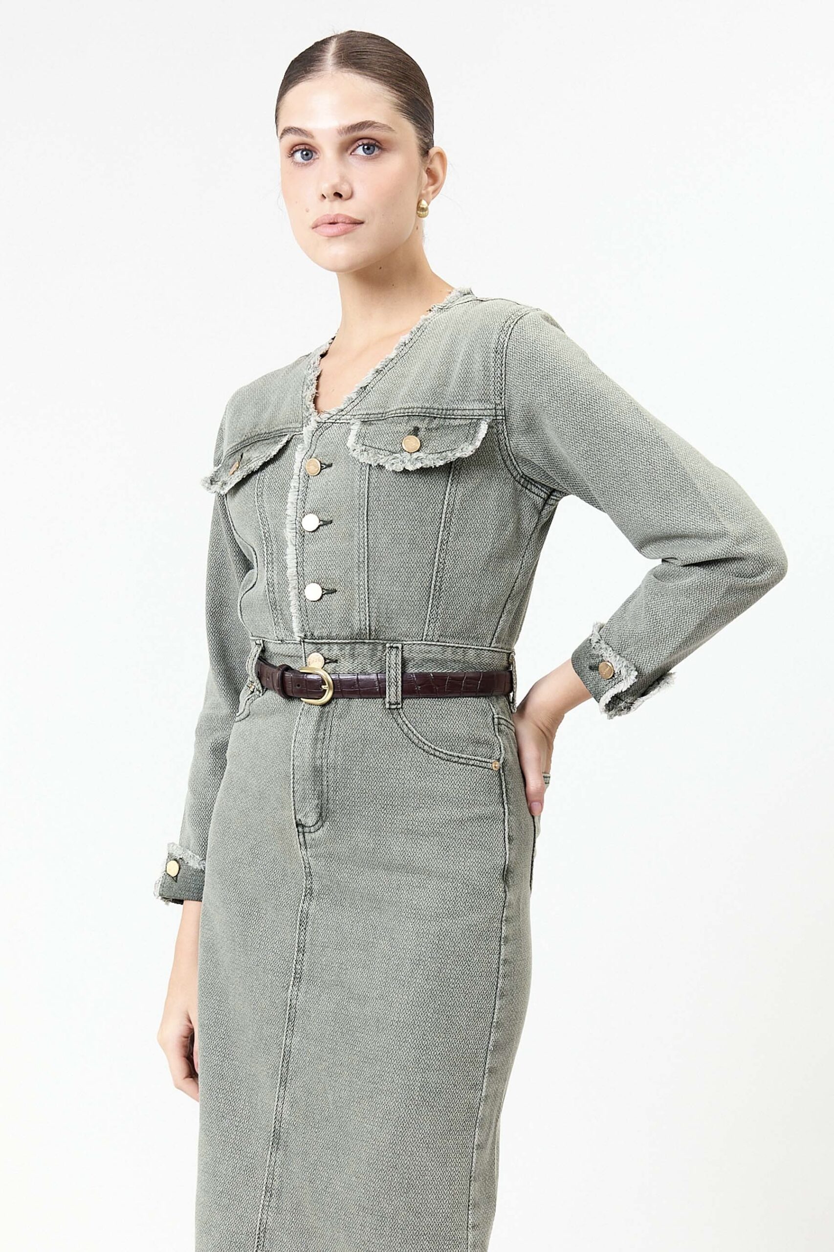 77662967-7DAE-4DAA-B943-47E521CB6C55