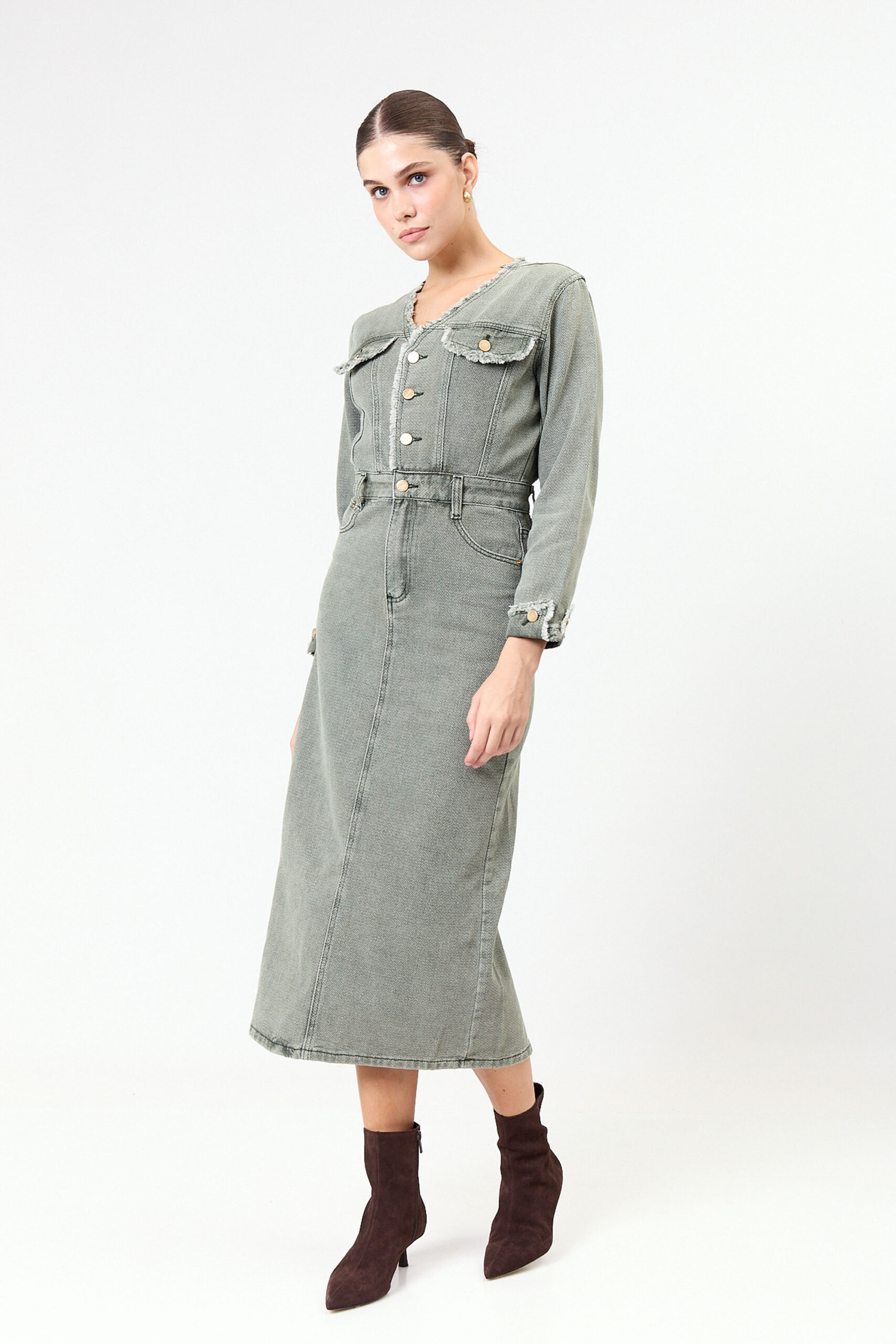 943183D6-D54B-4AFD-9186-C659397AFB1B