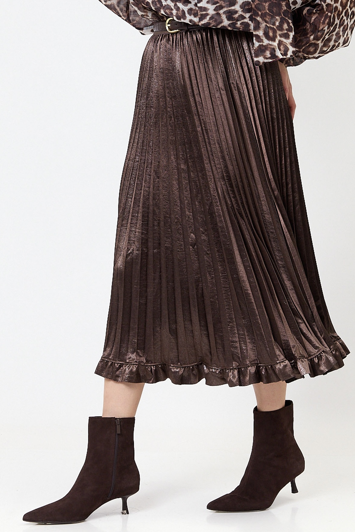 B0C6E1AF-2A05-47B7-A55C-F3A6233D36C4